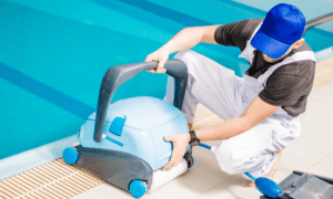 How does a vacuum cleaner work physics