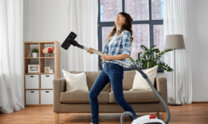 What is a dry vacuum cleaner
