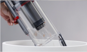 How to Empty Dyson V11